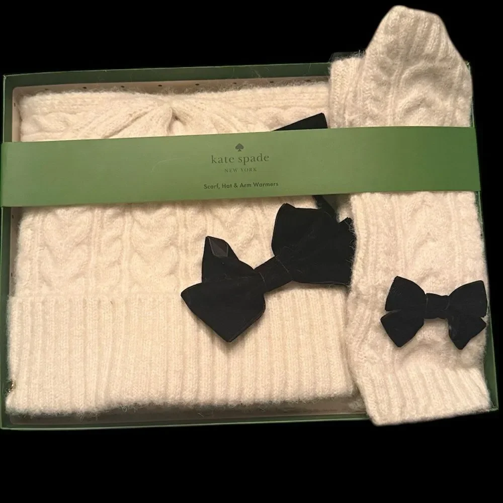 Kate Spade Scarf Hat and Arm Warmers!